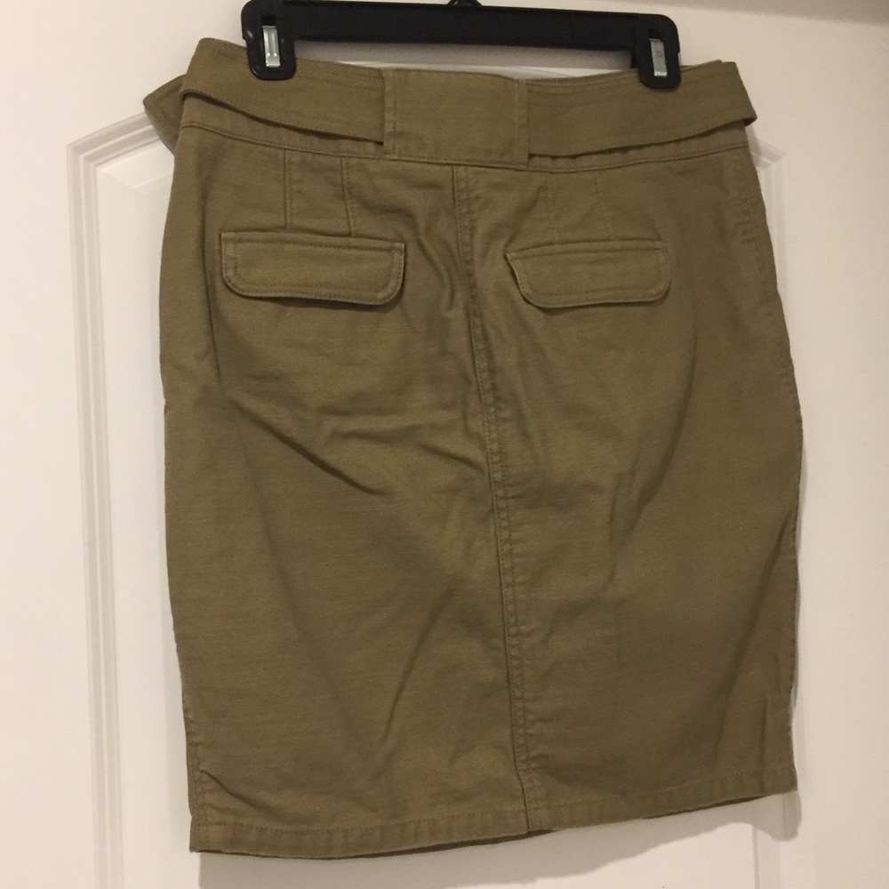 Ann Taylor Loft khaki knee length skirt - Picture 2 of 2